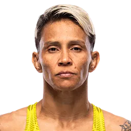 Amanda Lemos portrait