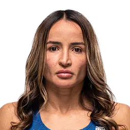 Talita Alencar portrait